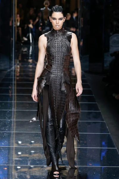 Look 80